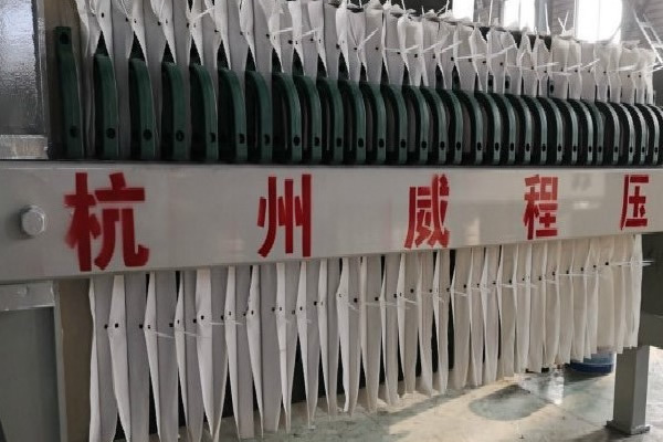 草莓视频APP入口报价哪个品牌更加合理