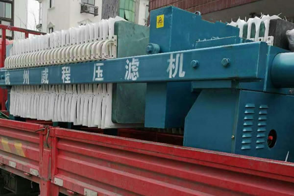 自动草莓视频APP入口如何选择滤布